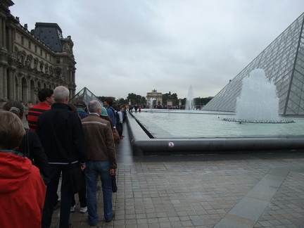 Louvre außen