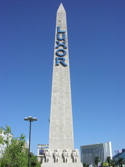 Luxor, Obelisk